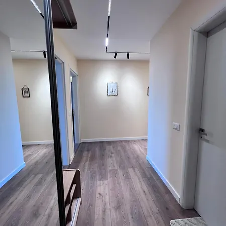 Moon Apartamento Sarandë