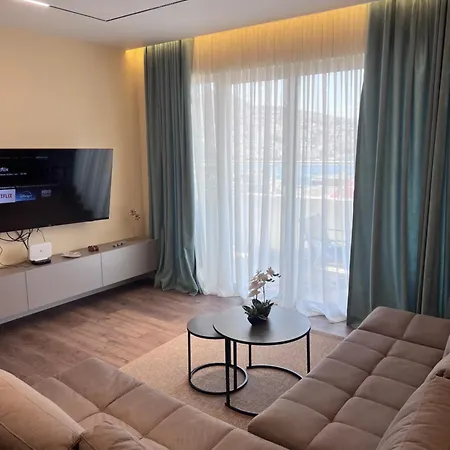 Moon Apartment Sarandë