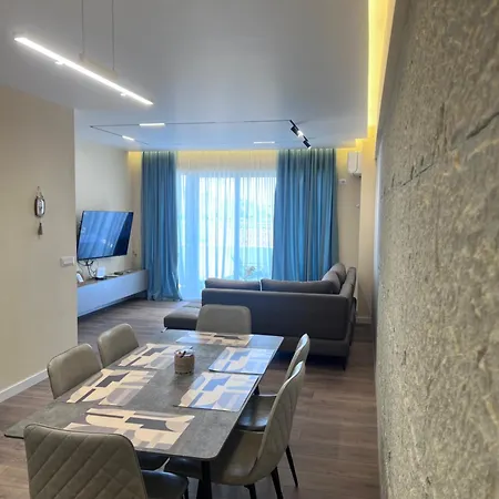 Apartment Moon Sarandë